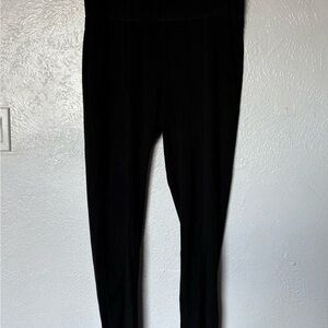 Seven7 Women's Black Suede Skinny Pants size Large